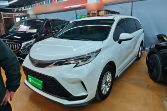 丰田 格瑞维亚 2023款 2.5L混动 舒适版