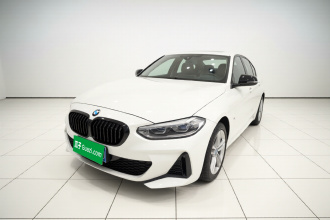 宝马1系 2021款 120i M运动曜夜版