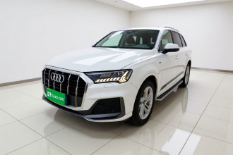 奥迪Q7 2021款 45 TFSI quattro S line运动型