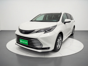 丰田 赛那SIENNA 2024款 2.5L混动 舒适版