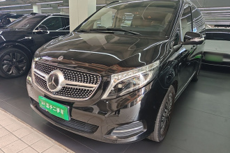 奔驰V级 2018款 V 260 尊贵版 国VI