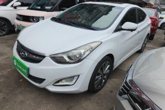 现代 朗动 2015款 1.6L 自动尊贵型