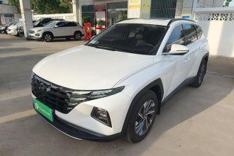 现代 2023款 途胜L 1.5T 自动两驱GLX精英版
