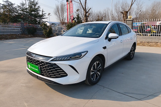 比亚迪 秦PLUS 2025款 DM-i 智驾版 120KM超越型