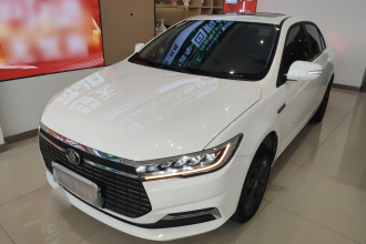 比亚迪 秦新能源 2021款 出行版