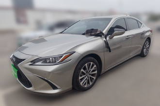 雷克萨斯ES 2023款 200 卓越版