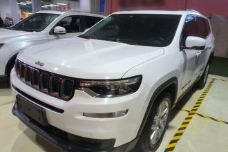 Jeep 指挥官 2018款 2.0T 两驱进享版 国V