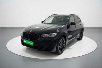 宝马X3 2022款 改款 xDrive30i 领先型 M曜夜套装