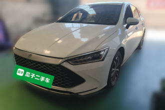 比亚迪 秦PLUS 2024款 荣耀版 DM-i 55KM领先型