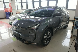 哪吒汽车 哪吒U 2022款 智400 Pro 三元锂