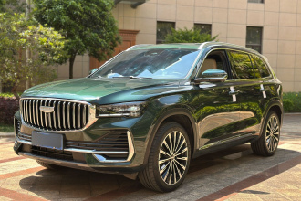 吉利汽车 星越L 2025款 东方曜 2.0TD 自动四驱望月版