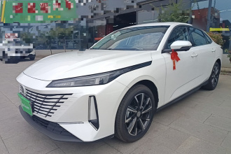 长安 逸动 2025款 蓝鲸 1.5T 500Bar尊贵型
