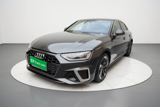 奥迪A4L 2022款 40 TFSI 时尚致雅型
