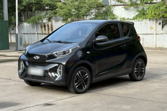 奇瑞QQ 小蚂蚁 2022款 改款 甜粉款 半糖版 三元锂 28.8kWh 30kW 301km