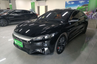 比亚迪 汉 2022款 EV 创世版 715KM前驱旗舰型