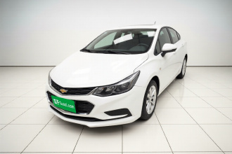 雪佛兰 科鲁兹 2018款 320 自动先锋天窗版