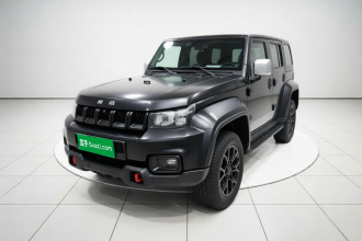 北京越野 北京BJ40 2023款 2.0D 自动四驱刀锋英雄版侠客型