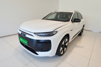 奥迪Q6L e-tron 2026款 首发领航版