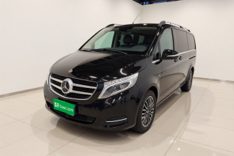 奔驰V级 2017款 V 260 L 尊贵加长版