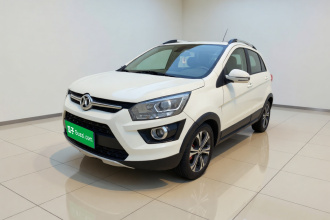 北京汽车 绅宝X25 2017款 1.5L 自动精英导航版