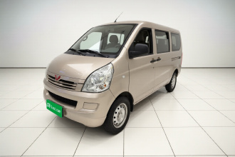 五菱汽车 五菱荣光S 2021款 1.2L基本型7座LSI