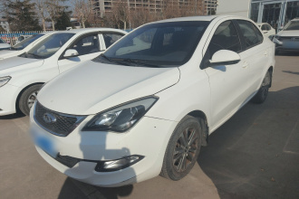 奇瑞 艾瑞泽3 2015款 1.5L 手动够酷版