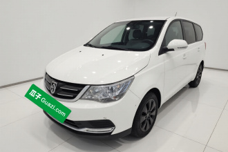 宝骏730 2016款 1.5L 手动标准型 7座