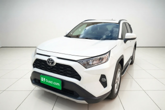 丰田 RAV4荣放 2021款 2.0L CVT两驱风尚版