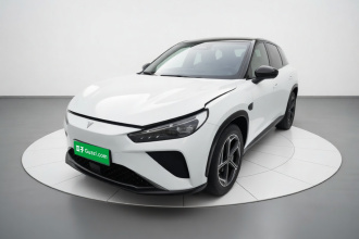 哪吒汽车 哪吒L 2024款 增程 310 闪充红衣版