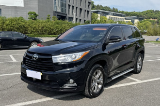 丰田 汉兰达 2017款 2.0T 四驱精英版 7座