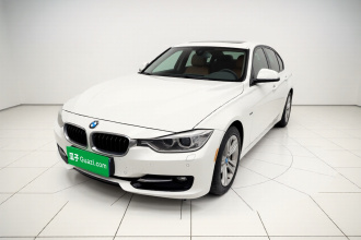 宝马3系 2015款 320i 超悦版运动设计套装