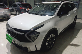 起亚 狮铂拓界 2023款 2.0T 两驱旗舰版