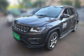 Jeep 指南者 2017款 200T 自动家享版