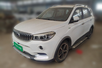 SWM斯威汽车 SWM斯威X7 2017款 1.5T 自动智享型 7座