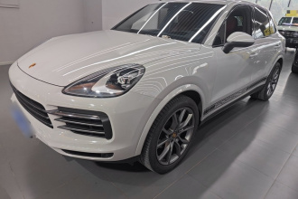 保时捷 2023款 Cayenne 3.0T 铂金版