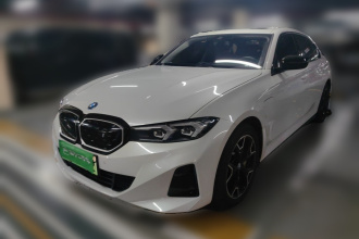 宝马i3 2024款 eDrive 40 L 曜夜套装