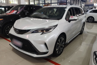 丰田 格瑞维亚 2024款 2.5L混动 尊爵ULTRA版