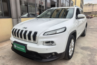 Jeep 自由光 2016款 2.0L 优越版