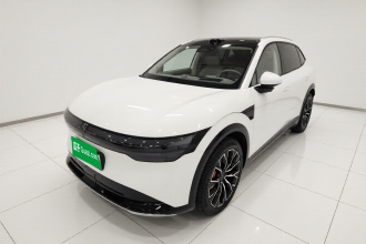 极氪7X 2025款 75kWh 后驱智驾版