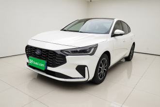 福特 福克斯 2022款 两厢 EcoBoost 180 自动竞速版