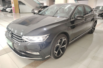 大众 迈腾 2023款 200万辆纪念版 330TSI DSG领先型