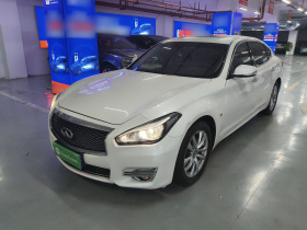 英菲尼迪Q70 2017款 Q70L 2.5L 精英版