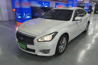 英菲尼迪Q70 2017款 Q70L 2.5L 精英版