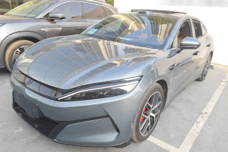 比亚迪 汉L 2025款 DM-p 四驱激光雷达旗舰型