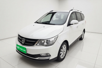 宝骏730 2016款 1.5L 手动舒适型 7座 国V