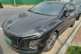 红旗E-QM5 2022款 431km 充电乐享版