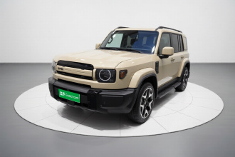 iCAR V27 2026款 200KM四驱猎鹰700