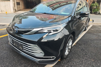 丰田 赛那SIENNA 2021款 2.5L混动 铂金版
