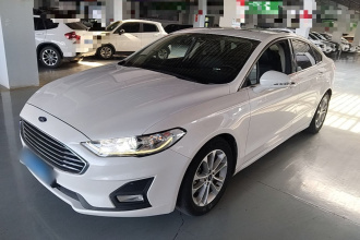 福特 蒙迪欧 2018款 EcoBoost 180 智控时尚型 国VI