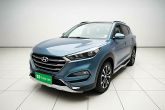 现代 途胜 2015款 1.6T 双离合两驱领先型